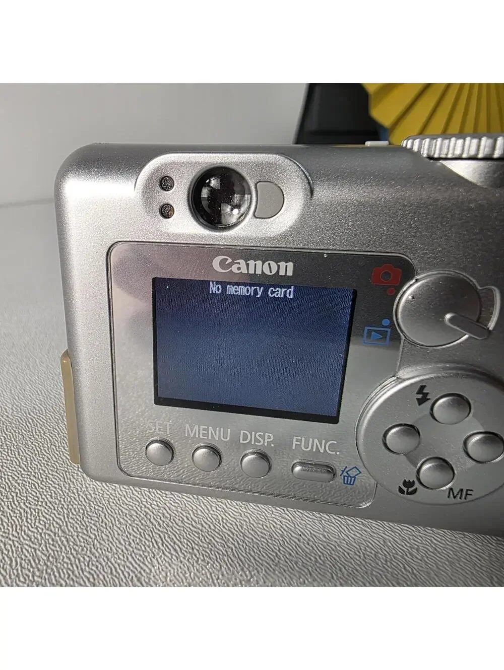Canon PowerShot A70 3.0MP Digital Camera Turns On And Takes Photos Black Screen